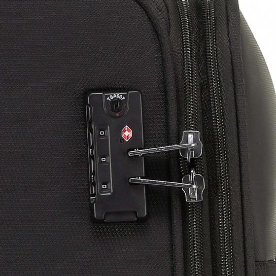 �� ������� - NATIONAL GEOGRAPHIC TRAVELLER BLACK �� 3 �������