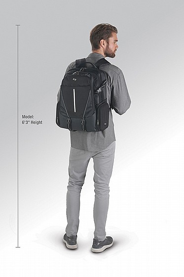 ��� �� RIVAL BACKPACK