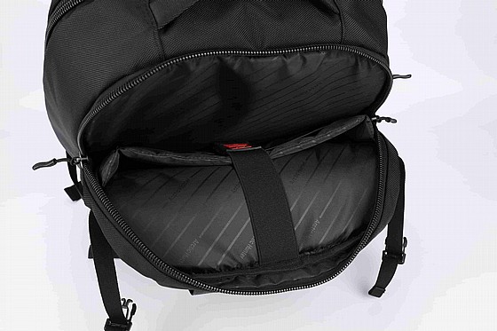 ��� �� i-Steadyz Backpack 