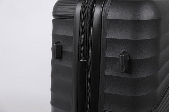  �� ������� ����� SWISS TECH 942 BLACK
