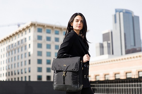 ��� �� ���� AUSTIN HYBRID TOTE BACKPACK 