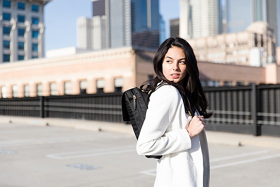��� �� ���� AUSTIN HYBRID TOTE BACKPACK 