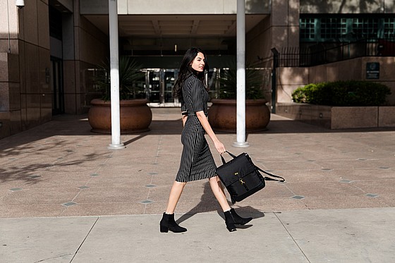 ��� �� ���� AUSTIN HYBRID TOTE BACKPACK 