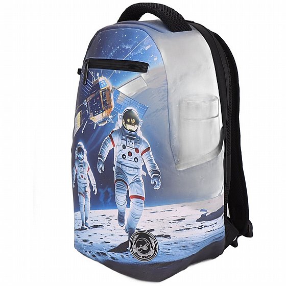 ��� �� Moon
