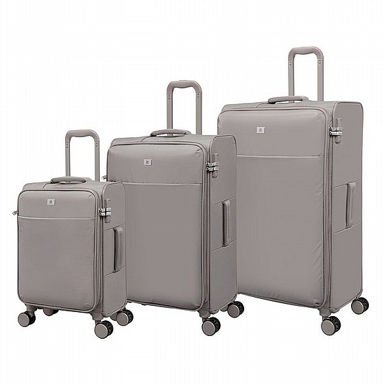 �� ������� it Luggage ��� Lustrous Luxe ����