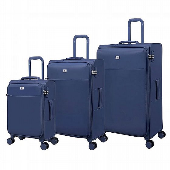 �� ������� it Luggage ��� Lustrous Luxe ���� ���