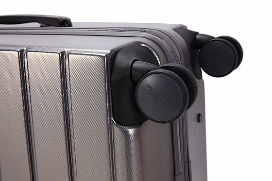 �� ������� - �� 3 ������� ������ NATIONAL GEOGRAPHIC DISCOVERY SILVER 