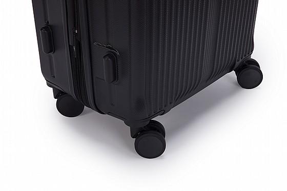 �� ������� -�� 3 ������� ���� SWISS TECH BLACK 2.0